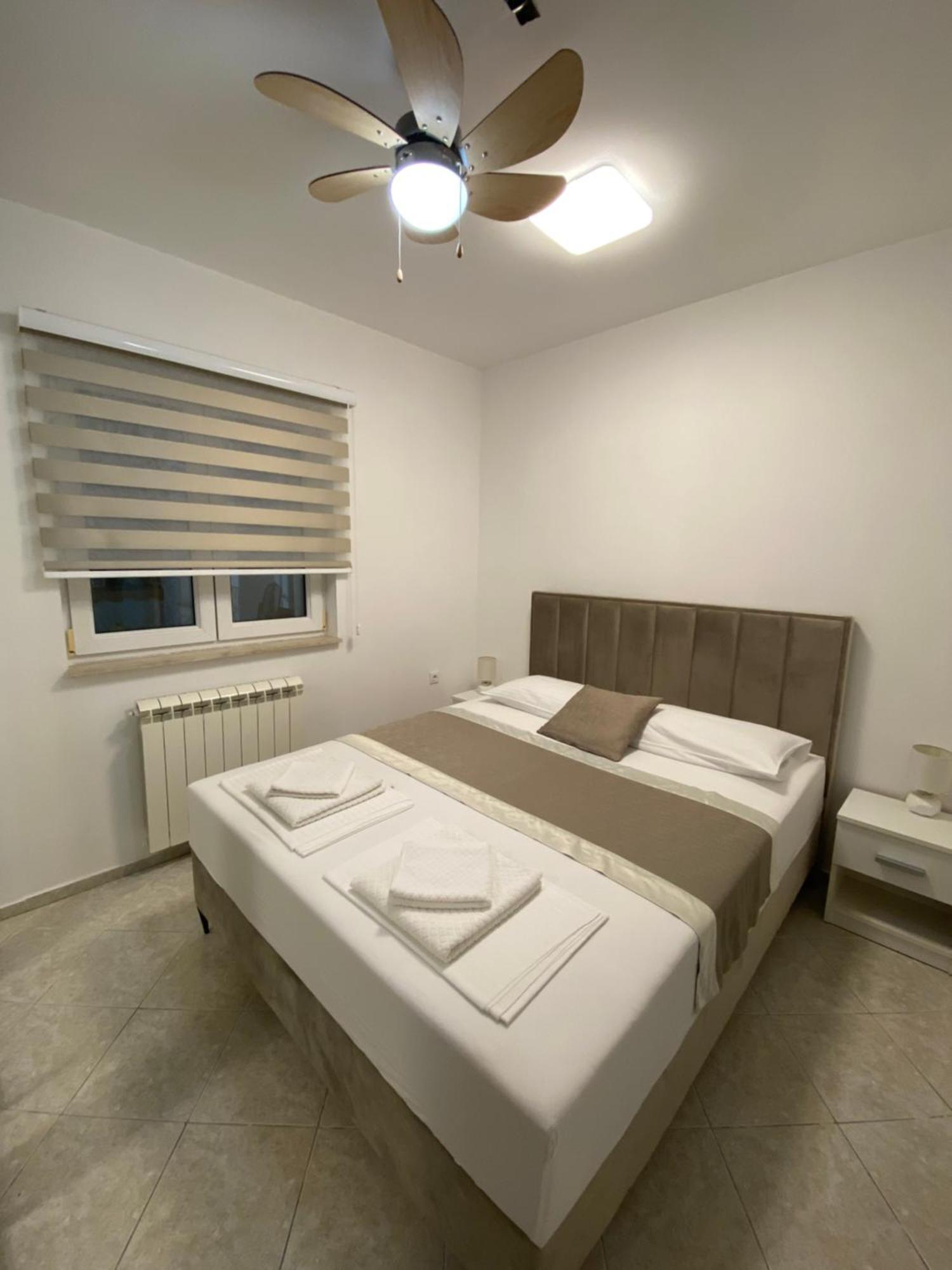 Villa Lipovac Trogir Extérieur photo